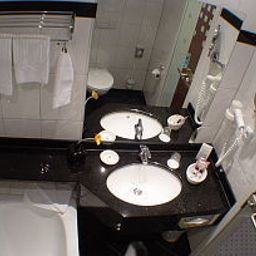 Cuarto de baño Continental Fotos