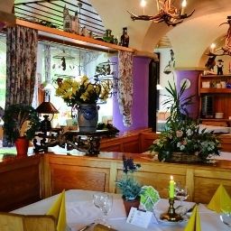 Sala de desayuno en el restaurante Seegasthof Weissensee Fotos