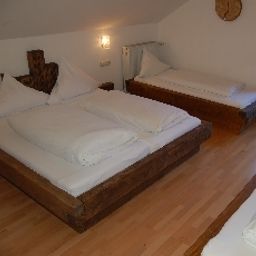 Familienzimmer Zur Schönen Aussicht Garni Fotos