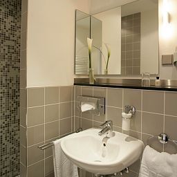 Łazienka Gates Novum Fotos