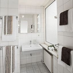 Camera da bagno Condor by Centro Basic Fotos