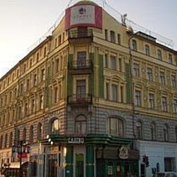 Vista esterna AZIMUT Hotel Samara Fotos