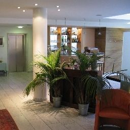 Ресепшен City Hotel Fotos