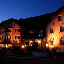 Vista esterna Strasserwirt Herrenansitz zuTirol Fotos