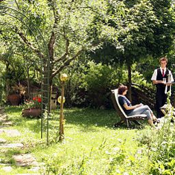 Giardino Strasserwirt Herrenansitz zuTirol Fotos