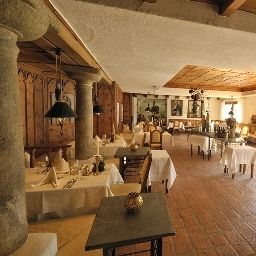 Ristorante Strasserwirt Herrenansitz zuTirol Fotos