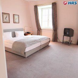 Chambre Steigenberger Grandhotel Petersberg Fotos