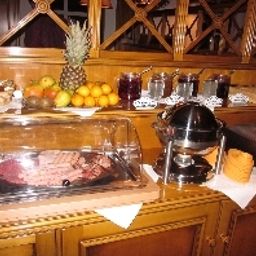 Buffet Linde Fotos