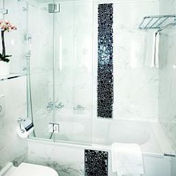 Badezimmer Grand Hotel Suisse-Majestic Fotos
