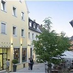 Außenansicht Roter Löwe AKZENT Hotel Fotos