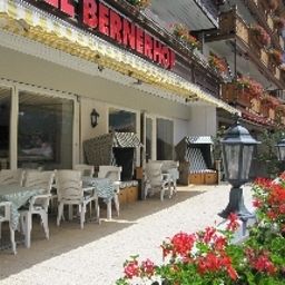 Terrasse Bernerhof Fotos
