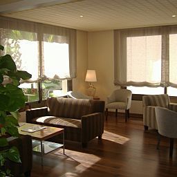 Hall Husa Bonanova Park Fotos