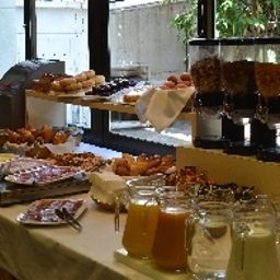 Buffet Husa Bonanova Park Fotos