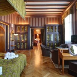  Palmenwald Wellnesshotel Schwarzwaldhof Fotos