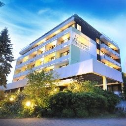 Vista exterior Kunzmann's Hotel SPA Fotos