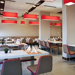 Зал для завтрака ibis Budapest Aero Fotos