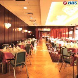 Breakfast room within restaurant Danubius  Budapest Fotos