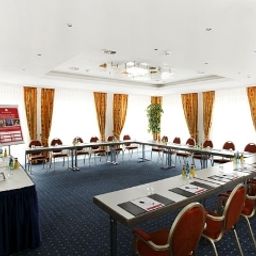  Ramada Frankfurt Airport West Fotos