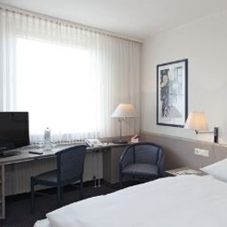  Ramada Frankfurt Airport West Fotos