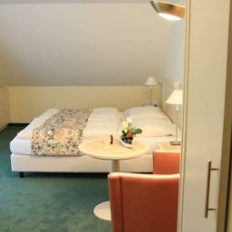  Ringhotel Rheinhotel Vier Jahreszeiten Fotos