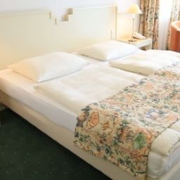  Ringhotel Rheinhotel Vier Jahreszeiten Fotos