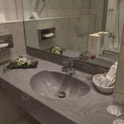  Ringhotel Rheinhotel Vier Jahreszeiten Fotos