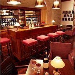 Bar Le Montrachet Chateaux et Hotels Collection Fotos