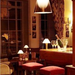 Bar Le Montrachet Chateaux et Hotels Collection Fotos