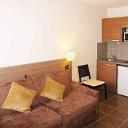  Séjours et Affaires Le Moulin Neuf Apparthotel Fotos
