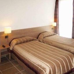 Zimmer Séjours et Affaires Le Moulin Neuf Apparthotel Fotos
