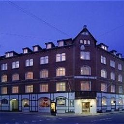Фасад Windsor (Non-smoking Hotel) Fotos