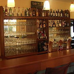 Bar Heckkaten Fotos