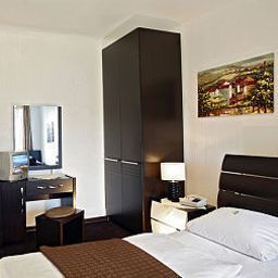 Habitación Hamburg by Centro Basic Fotos