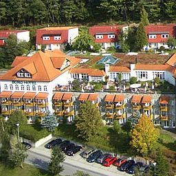 Exterior view Burghotel Am Hohen Bogen Fotos