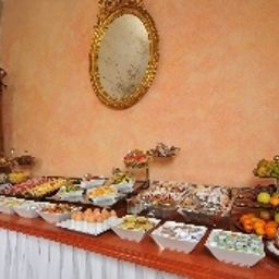 Buffet Metamorphis Fotos