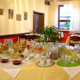 Buffet Olive Inn Fotos