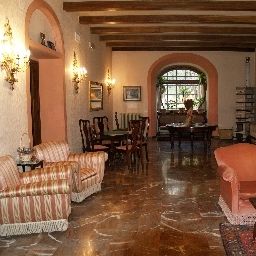 Hall Villa Le Rondini Fotos