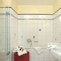 Cuarto de baño Schloß Leonstain Hotel & Restaurant Fotos