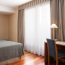 Room NH Cristal Fotos