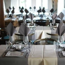 Frühstücksraum im Restaurant Altes Badhaus Fotos