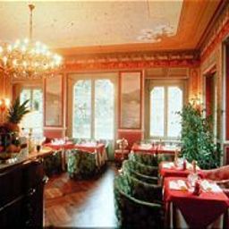 Sala de desayuno en el restaurante Terminus Fotos