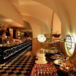 Buffet Savoy Fotos