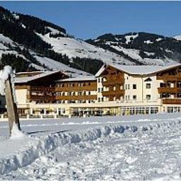 Außenansicht Schermer Vitalhotel Fotos