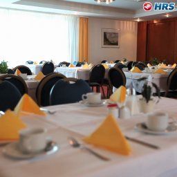 Breakfast room within restaurant Austria Trend Hotel Donauzentrum Fotos