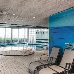 Pool NH Schiphol Airport Fotos