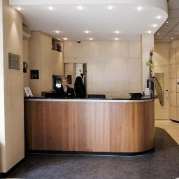 Hall Amsterdam De Roode Leeuw Fotos
