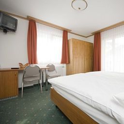 Chambre Elite Garni Fotos