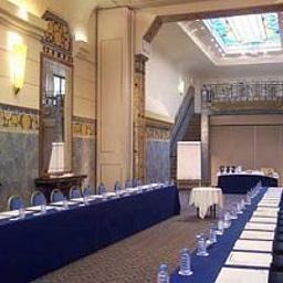 Conference room BEST WESTERN  Anjou Fotos