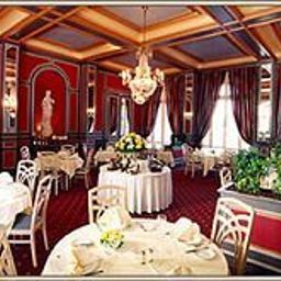Salle du petit-déjeuner située dans le restaurant Concordia Fotos