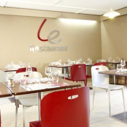 Restaurant HOTEL RESTAURANT CAMPANILE BIARRITZ Fotos